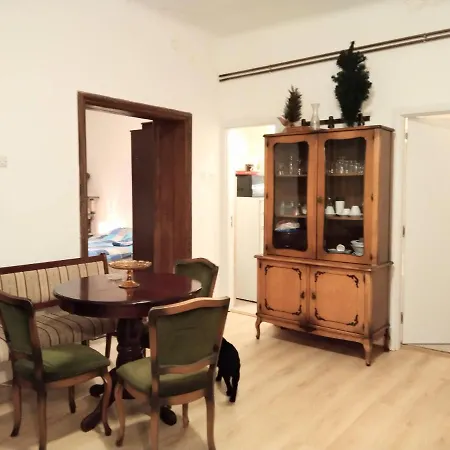 Sava Temple Apartment *